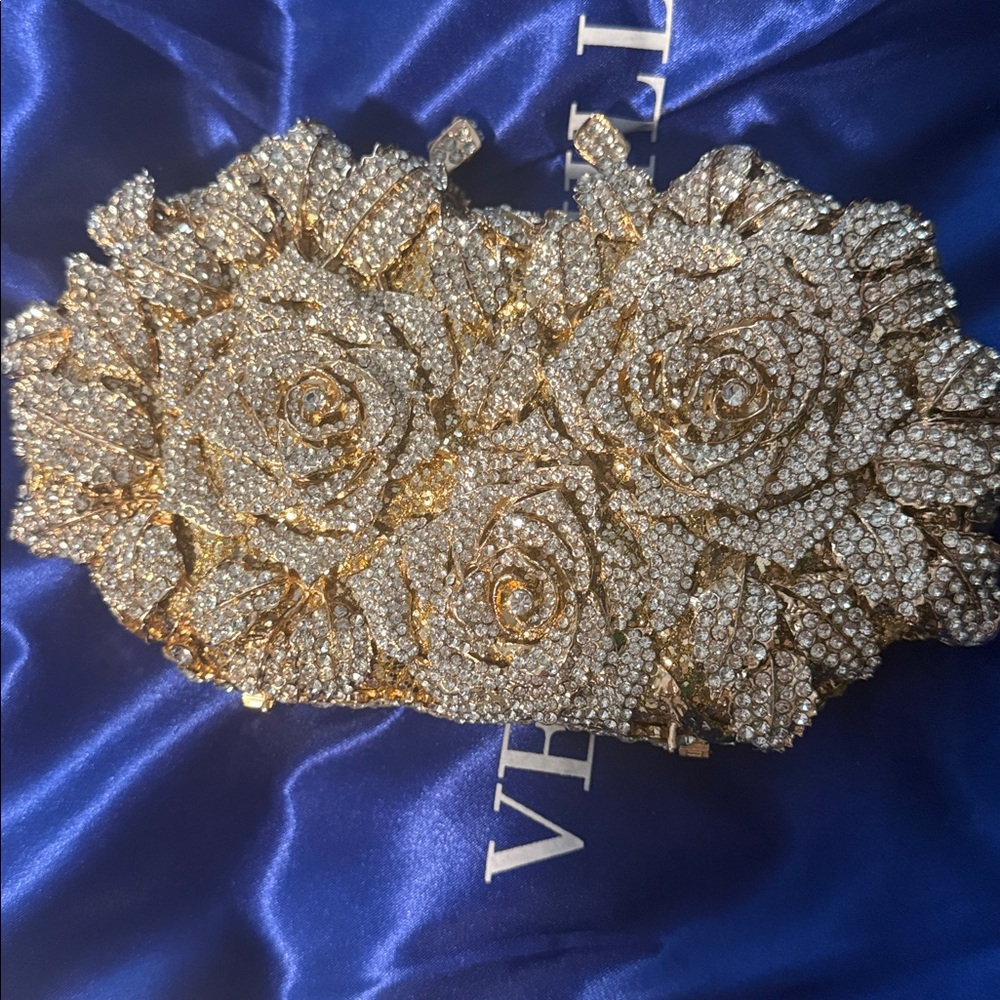 Gold and Silver Floral Clutch - Picture 6 of 10